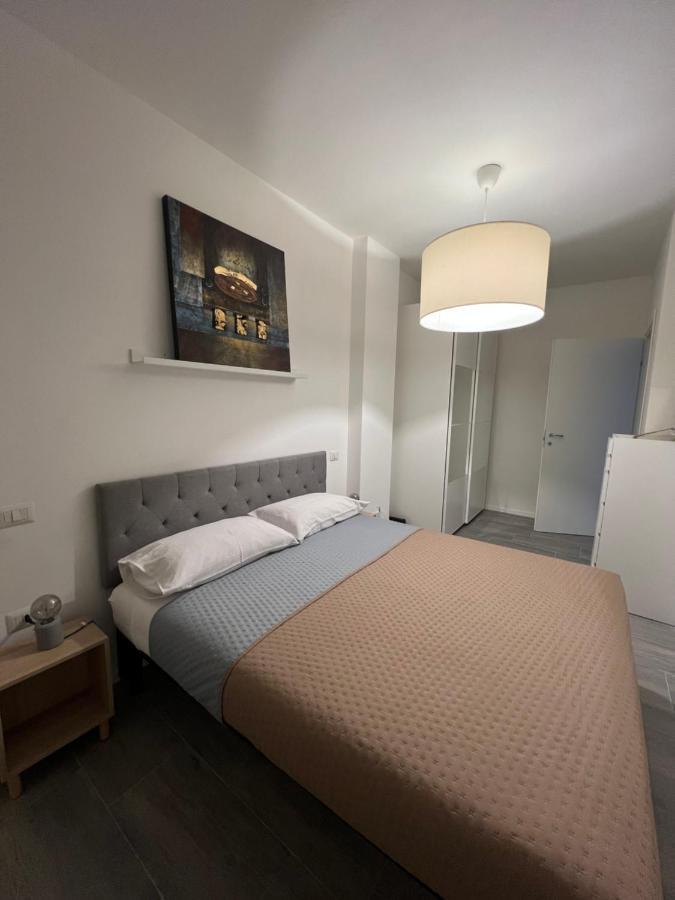 Tiburtina Flam Guest House Рим Екстериор снимка