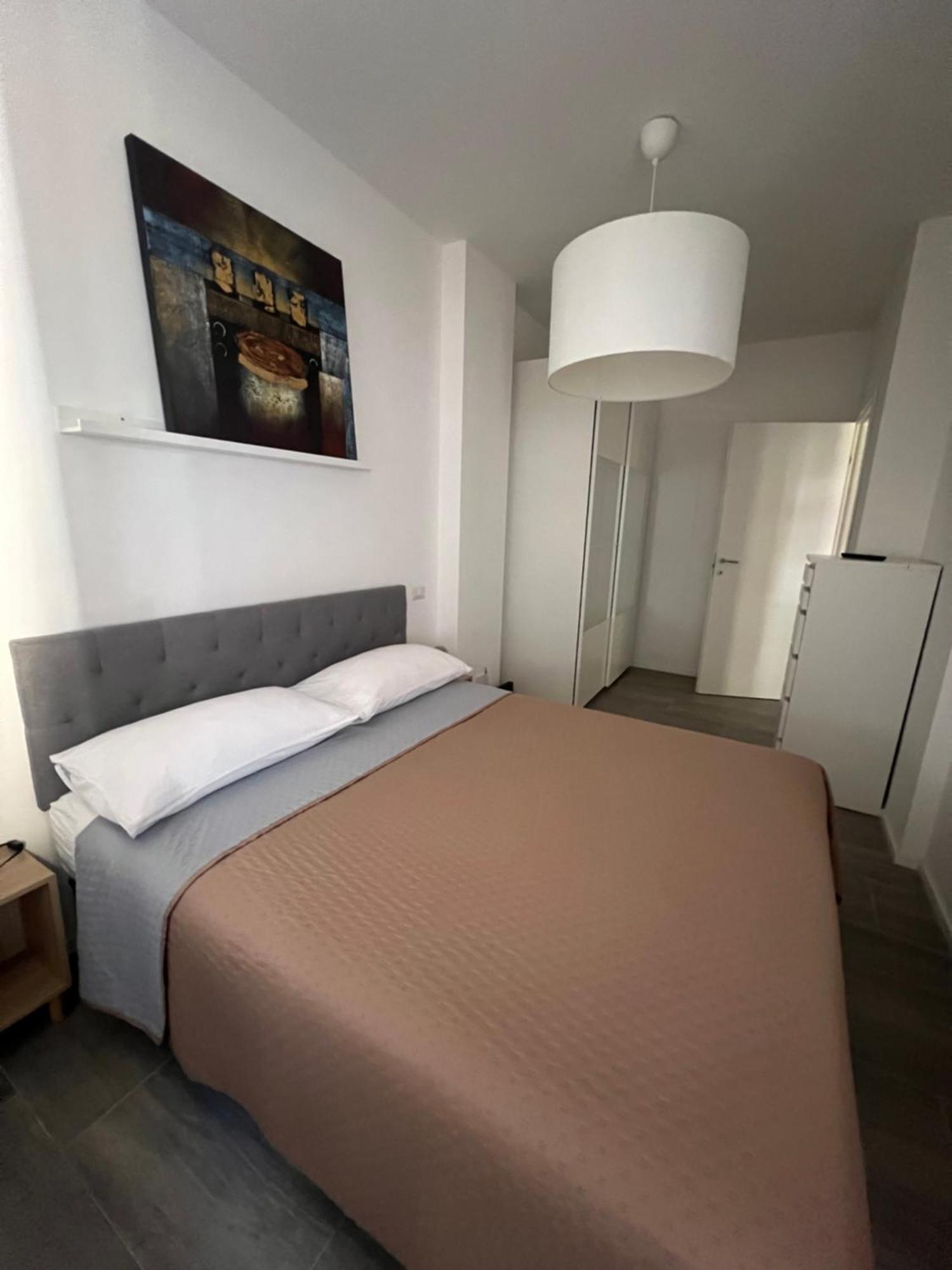 Tiburtina Flam Guest House Рим Екстериор снимка
