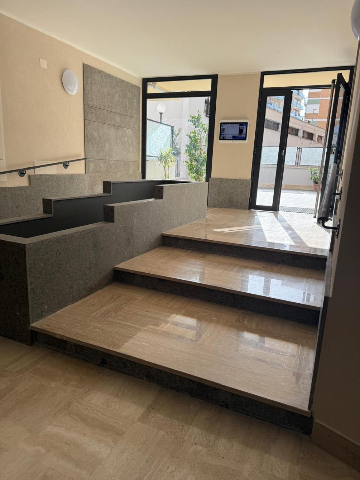 Tiburtina Flam Guest House Рим Екстериор снимка