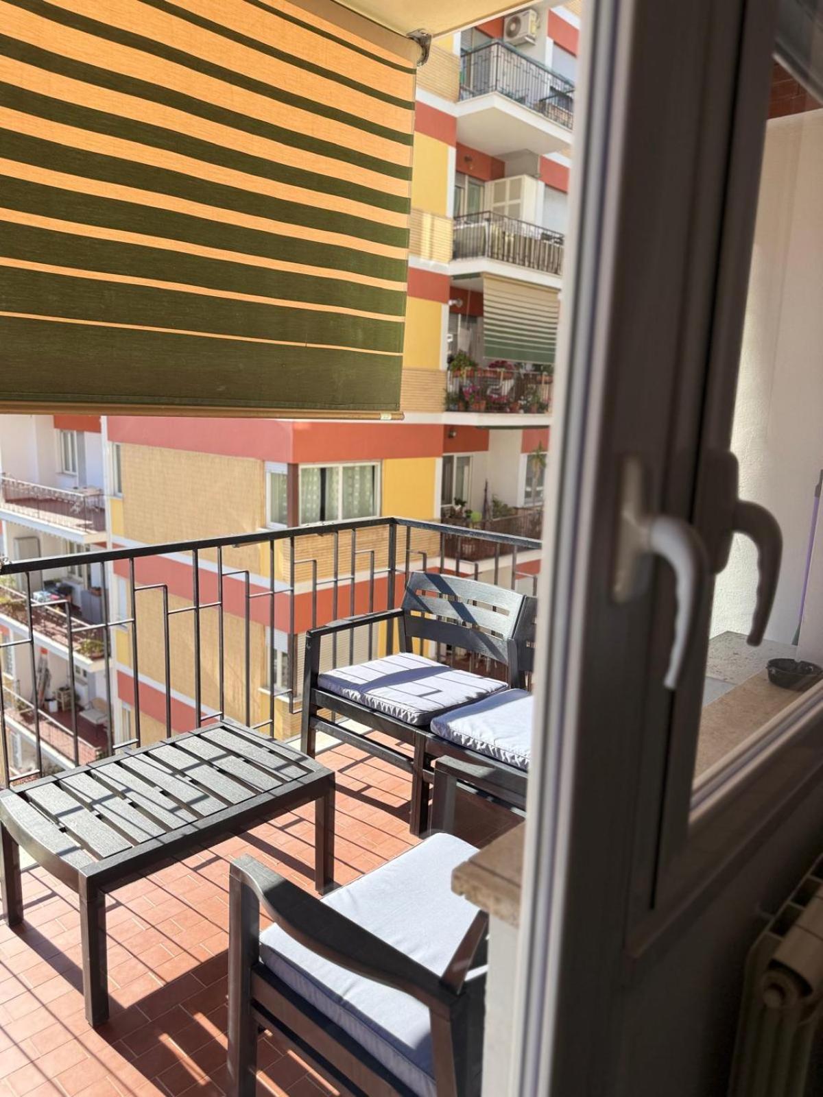 Tiburtina Flam Guest House Рим Екстериор снимка